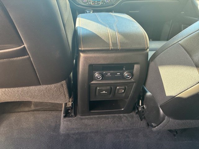 Used 2021 Chevrolet Traverse RS AWD/4WD image 21