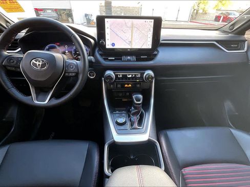 Used 2025 Toyota RAV4 XSE image 15