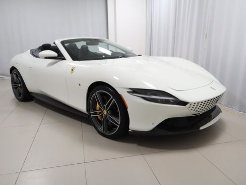 Certified 2024 Ferrari Roma Spider image 6