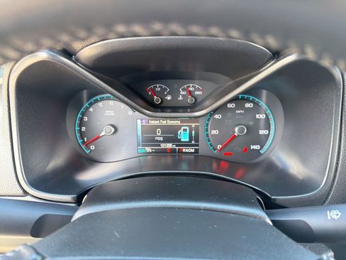 Used 2016 Chevrolet Colorado LT w/ LT Convenience Package image 18