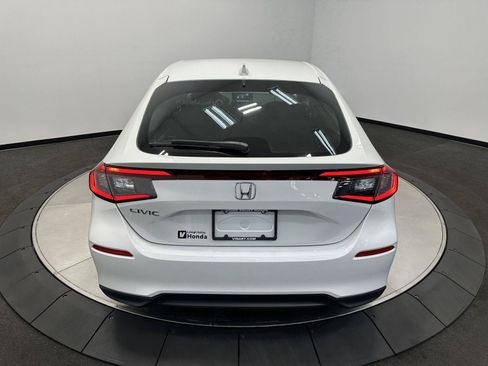 Used 2023 Honda Civic LX image 6