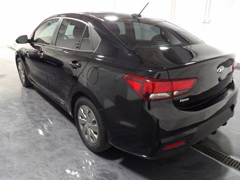 Used 2020 Kia Rio S image 5