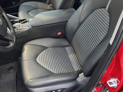 Certified 2023 Toyota Camry SE w/ Convenience Package image 30