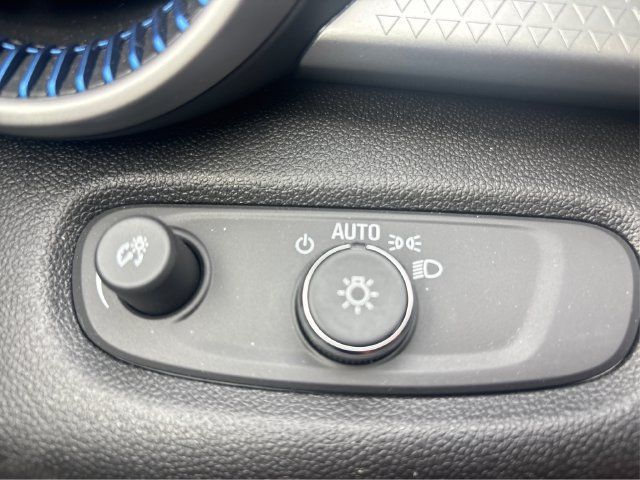 Used 2026 Chevrolet Trax LS FWD image 18