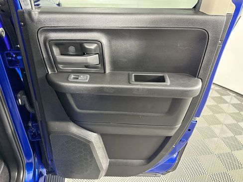 Used 2019 RAM 1500 Express w/ Express Value Package AWD/4WD image 26