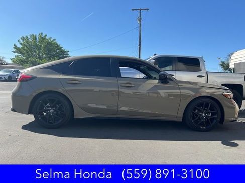 Used 2025 Honda Civic Sport image 2