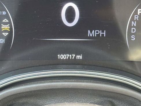 Used 2015 Jeep Grand Cherokee Overland image 31