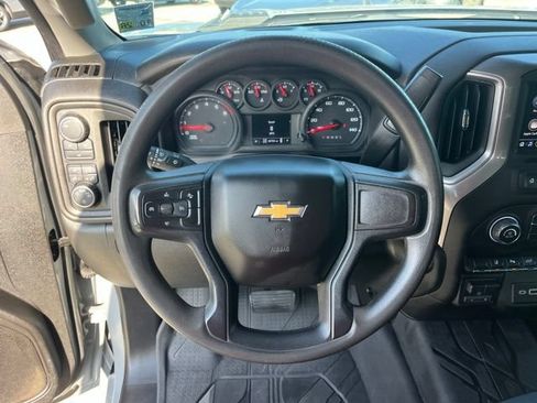 Used 2025 Chevrolet Silverado 2500 Custom w/ Custom Value Package AWD/4WD image 16