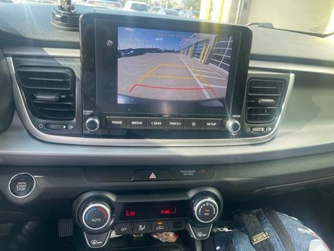 Used 2023 Kia Rio S w/ Technology Package FWD image 16