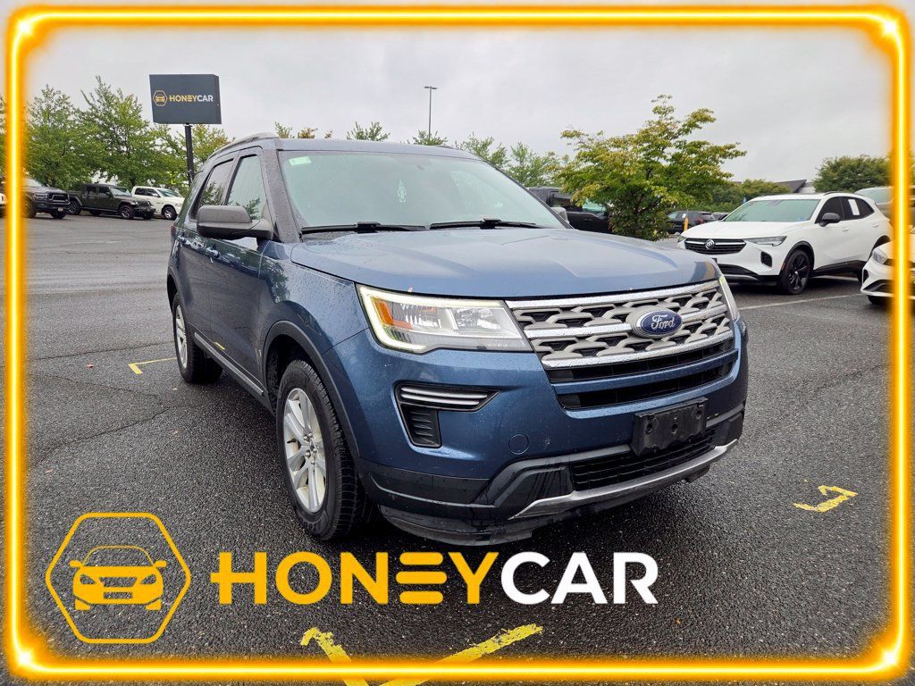 Used 2018 Ford Explorer XLT AWD/4WD image 1