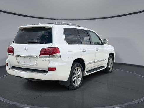 Used 2015 Lexus LX 570 4WD image 11
