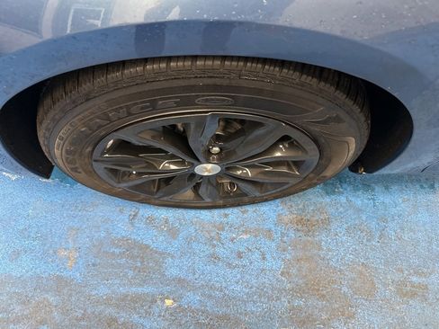 Certified 2025 Chevrolet Malibu LT image 14