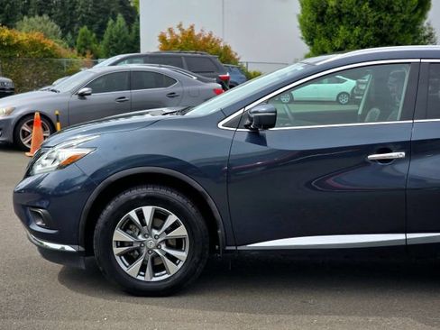 Used 2015 Nissan Murano SL w/ Cargo Package FWD image 7