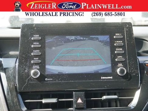 Used 2022 Toyota Camry SE image 18