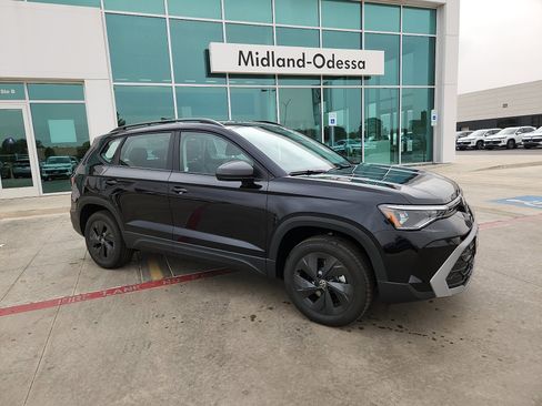 New 2026 Volkswagen Taos S image 8