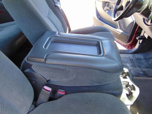 Used 2005 Chevrolet Silverado 1500 LS w/ Light Duty Power Package image 19