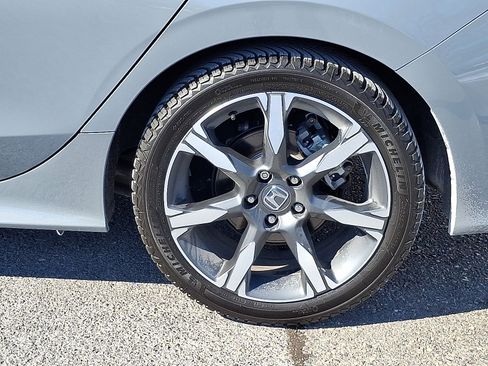 Used 2025 Honda Civic Sport Touring image 7