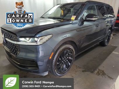 Used 2025 Lincoln Navigator Reserve w/ Jet Appearance Package