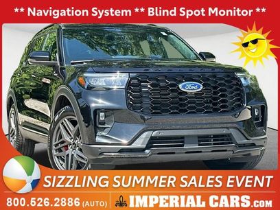 Used 2025 Ford Explorer ST-Line w/ ST-Line Street Pack