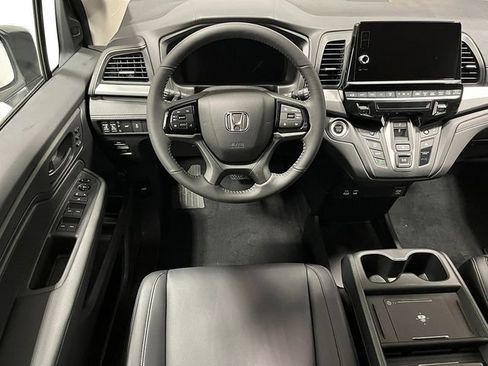 New 2026 Honda Odyssey EX-L image 24