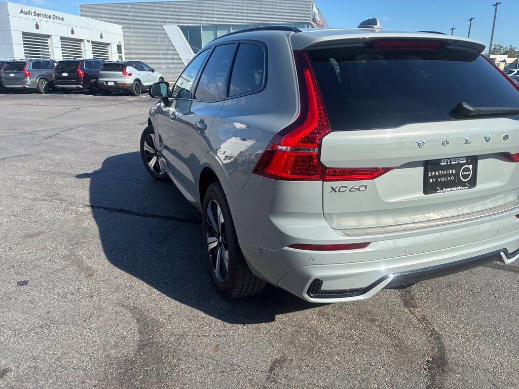 Used 2025 Volvo XC60 T8 Plus w/ Protection Package Premier AWD/4WD image 7