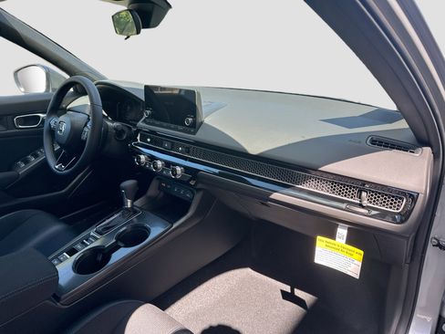 New 2026 Honda Civic Sport image 21