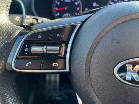 Used 2020 Kia Forte GT-Line image 16