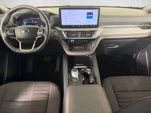 Used 2025 Ford Explorer ST-Line AWD/4WD image 23