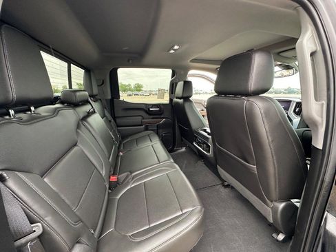 Used 2020 GMC Sierra 1500 SLT w/ SLT Premium Plus Package AWD/4WD image 17