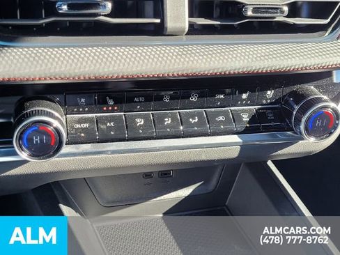 Used 2025 Chevrolet Equinox RS w/ Safety and Technology Package image 21