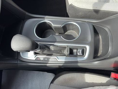 Used 2023 Chevrolet Equinox LS w/ LS Convenience Package FWD image 21