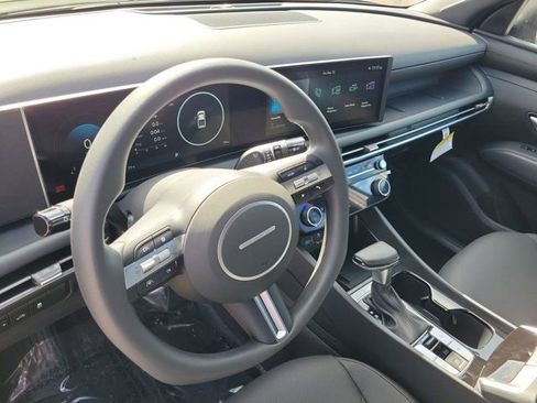 New 2026 Hyundai Santa Cruz SEL FWD image 16