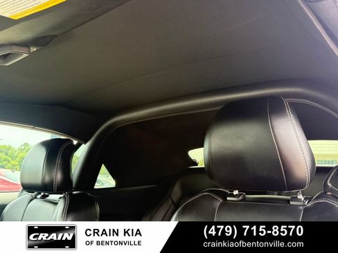 Used 2017 Ford Mustang GT Premium w/ Equipment Group 401A RWD image 29