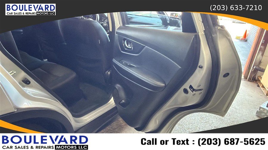 Used 2020 Nissan Rogue SV w/ Sun & Sound Touring Package AWD/4WD image 36