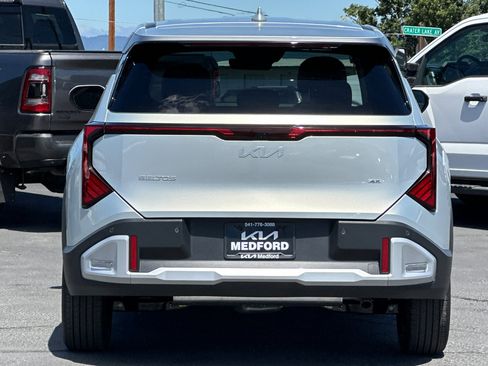 New 2027 Kia Seltos LX AWD/4WD image 5
