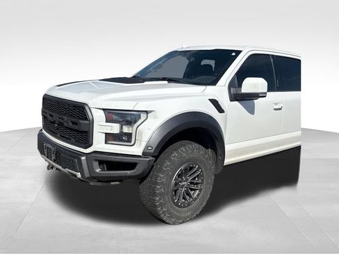 Used 2019 Ford F150 Raptor w/ Equipment Group 802A Luxury AWD/4WD image 3
