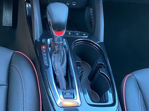 New 2025 Chevrolet TrailBlazer RS w/ Convenience Package image 12