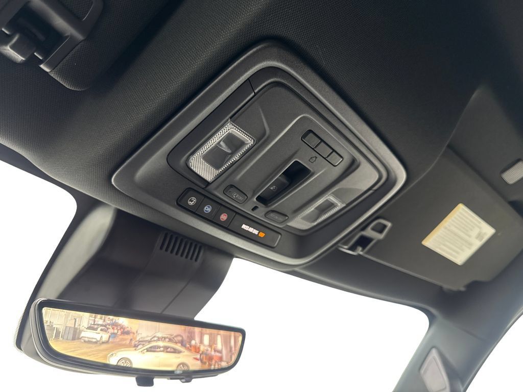 Used 2023 Chevrolet Silverado 1500 High Country w/ Technology Package AWD/4WD image 74