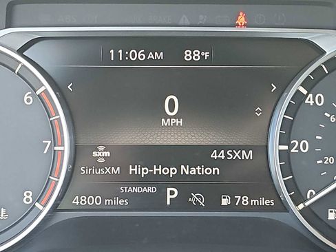Used 2024 Nissan Rogue SV w/ SV Premium Package FWD image 21