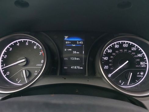 Used 2023 Toyota Camry SE image 14