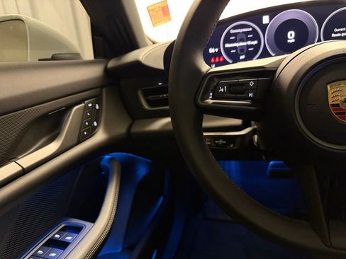 Used 2025 Porsche Taycan 4 image 14