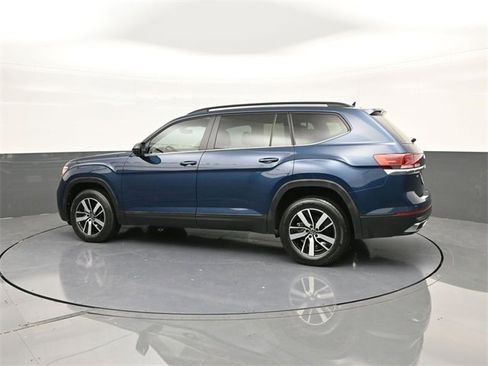 Used 2021 Volkswagen Atlas SE image 5