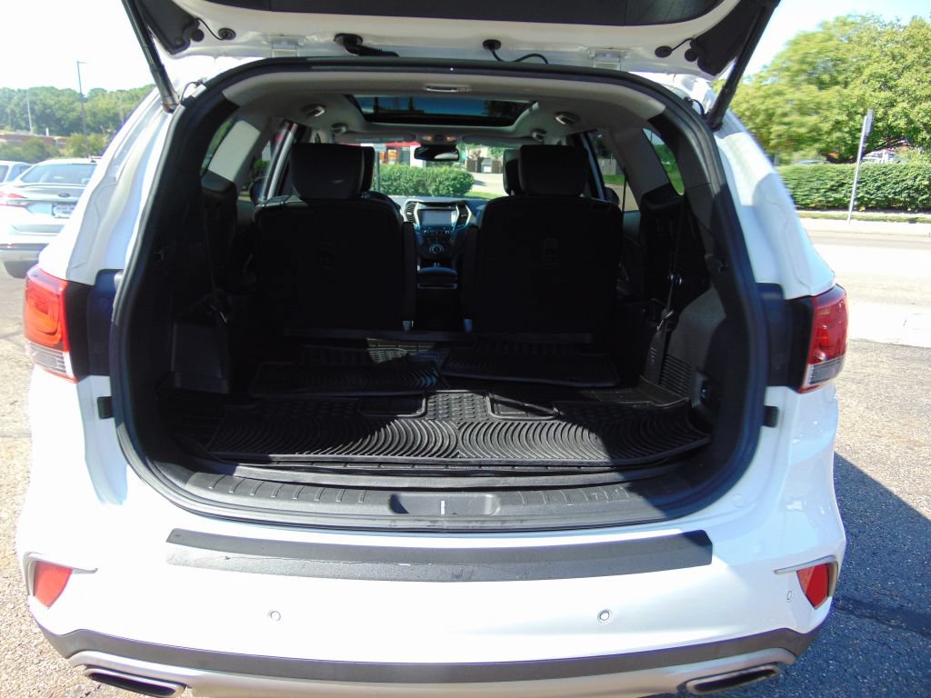 Used 2017 Hyundai Santa Fe Limited AWD/4WD image 36