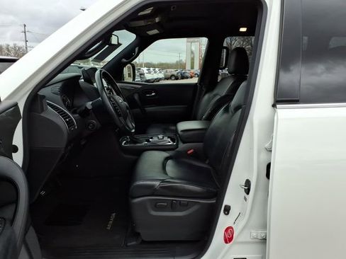 Used 2021 Nissan Armada SL w/ Midnight Edition Package image 4