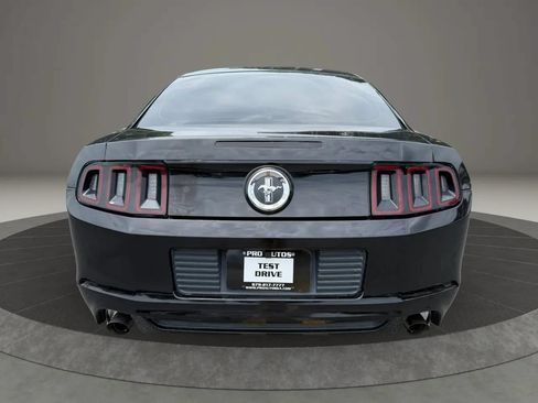 Used 2014 Ford Mustang Coupe RWD image 7