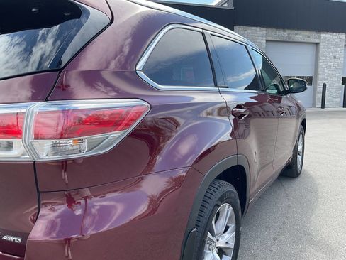 Used 2015 Toyota Highlander XLE AWD/4WD image 8