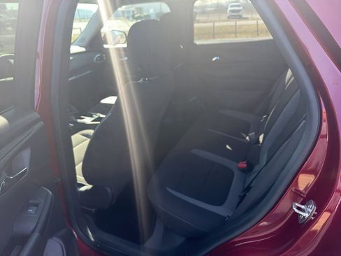 Used 2023 Chevrolet TrailBlazer LT image 10