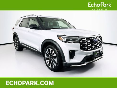 Used 2025 Ford Explorer Platinum w/ LUX Leather Package AWD/4WD image 1