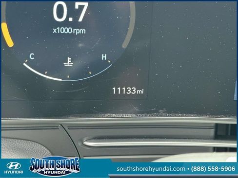 Certified 2024 Hyundai Kona Limited FWD image 30
