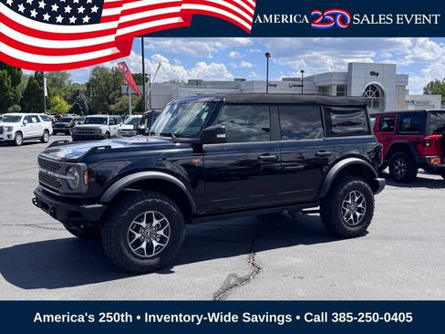 Used 2024 Ford Bronco Badlands AWD/4WD image 1